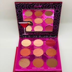The Cosmo 9 Color Eyeshadow Palette